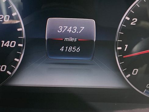 Used 2019 Mercedes-Benz S 560 4MATIC Sedan image 15