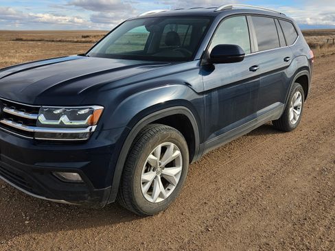 Used 2019 Volkswagen Atlas SE image 2