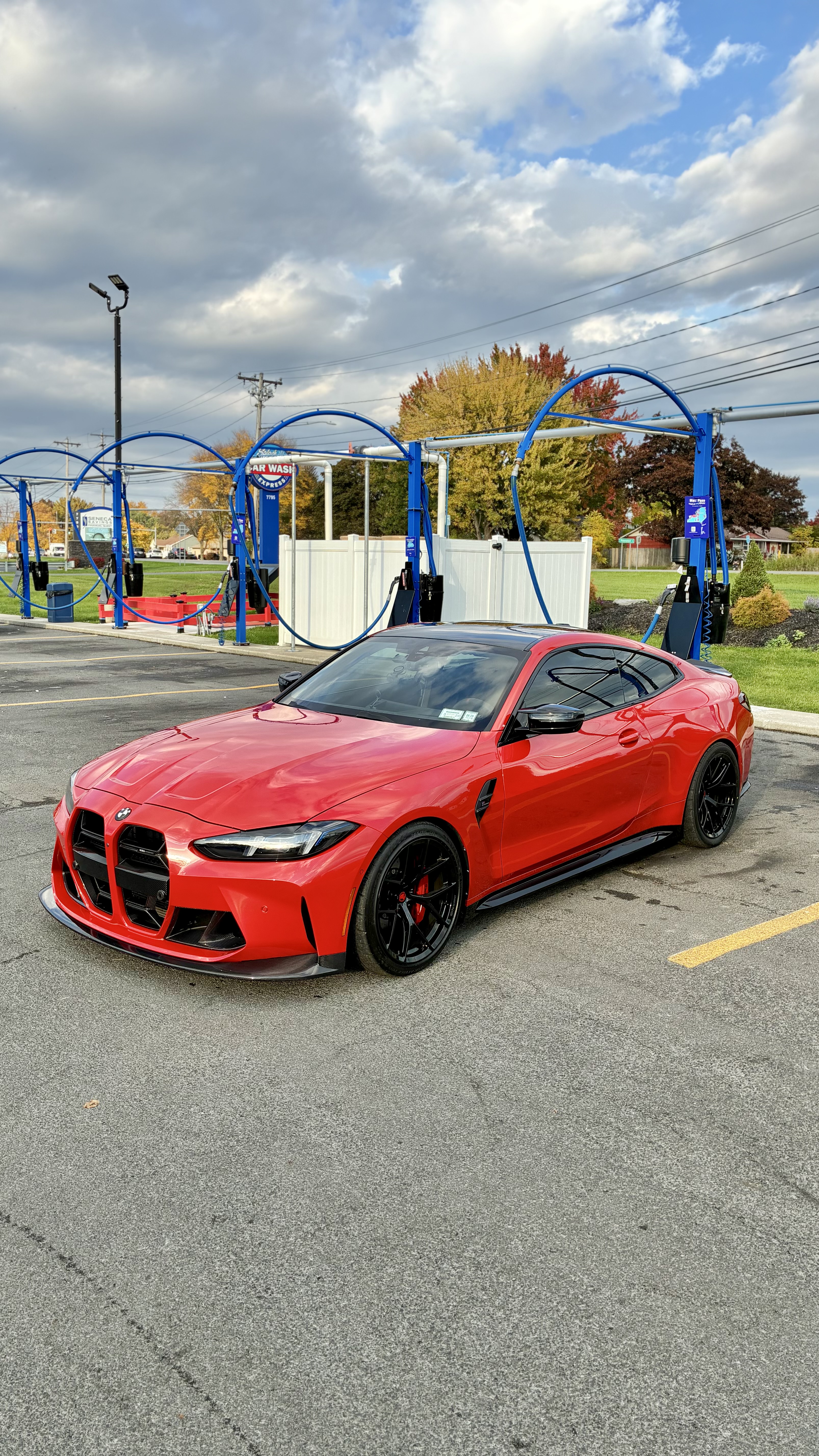 Used 2025 BMW M4 xDrive Competition w/ Carbon Package AWD/4WD image 8