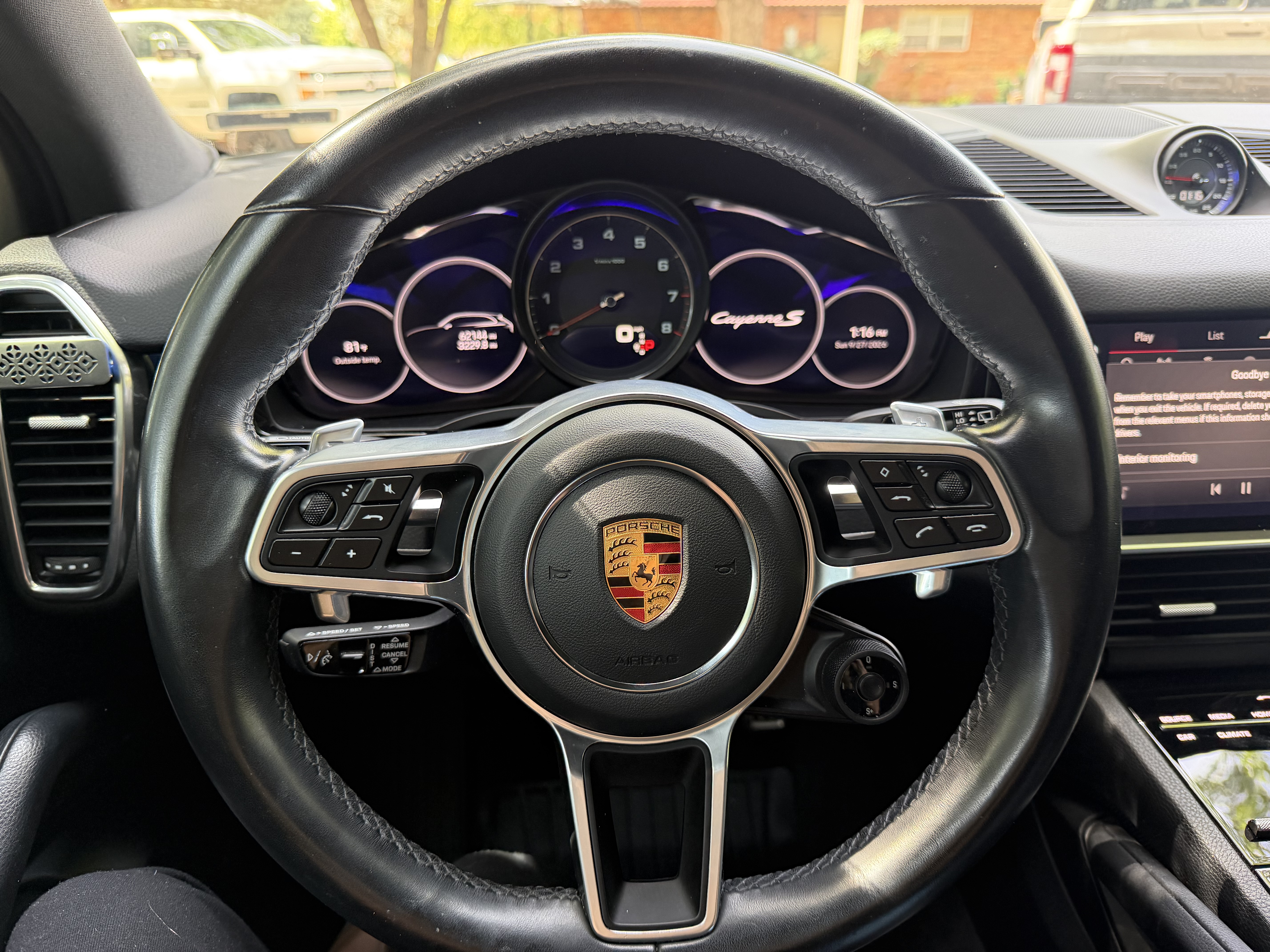 Used 2022 Porsche Cayenne S Platinum AWD/4WD image 13