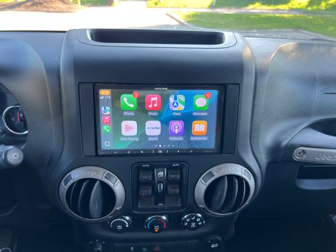 Used 2014 Jeep Wrangler Unlimited Sport w/ Quick Order Package 24S image 12