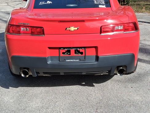 Used 2015 Chevrolet Camaro LT w/ 1LT Preferred Package image 12