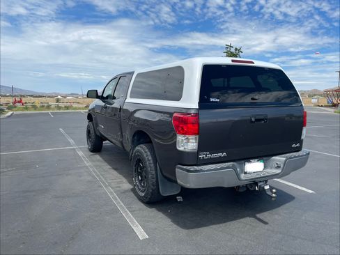Used 2011 Toyota Tundra 4x4 Double Cab w/ TRD Off-Road Pkg image 6