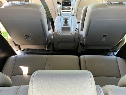 Used 2018 Honda Odyssey Touring image 16