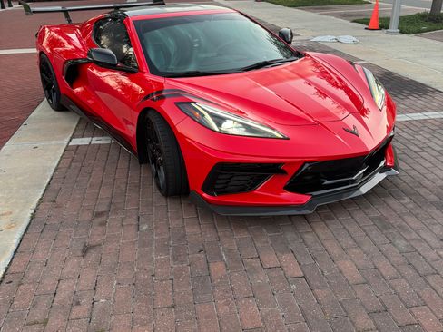 Used 2020 Chevrolet Corvette Stingray Premium Cpe w/ 3LT Preferred Equipment Group RWD image 9