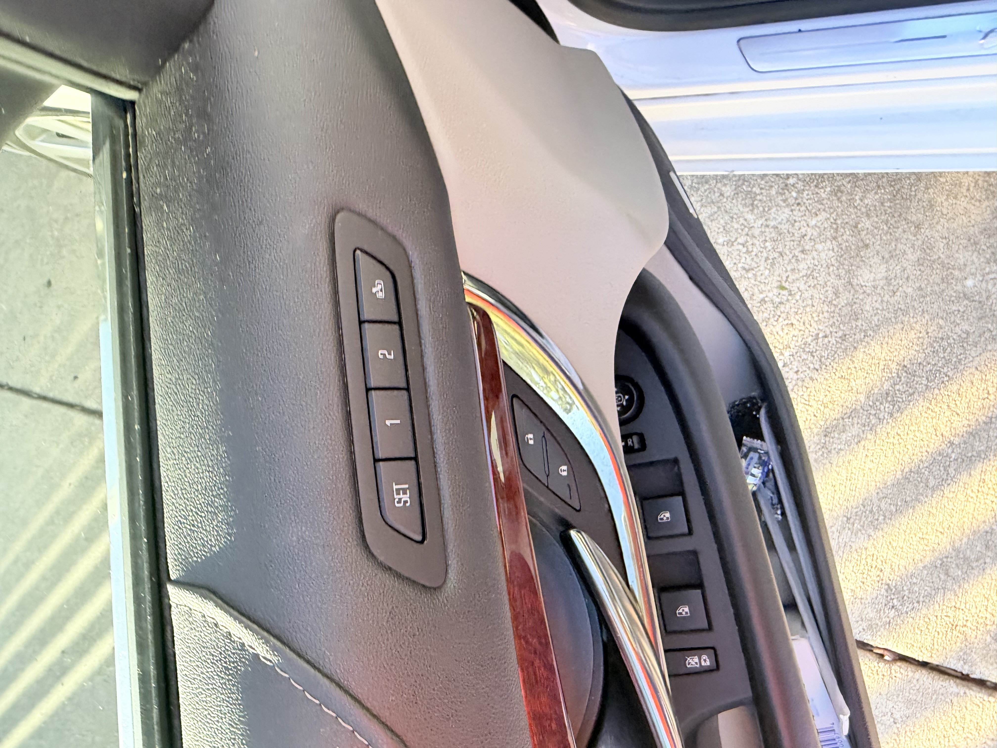 Used 2015 Cadillac ATS Luxury RWD image 23