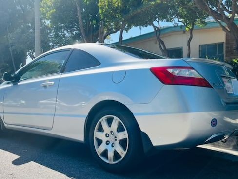 Used 2007 Honda Civic LX image 1