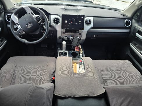 Used 2019 Toyota Tundra SR5 w/ SR5 Upgrade Package image 6