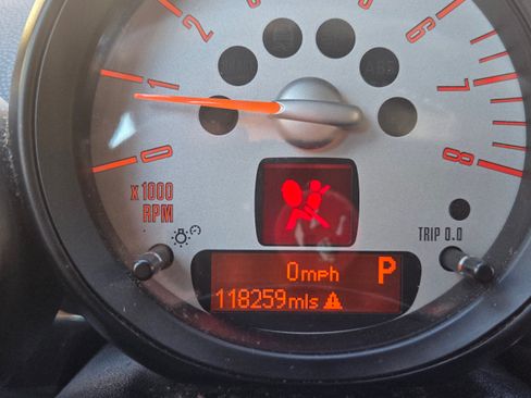 Used 2011 MINI Cooper S image 25