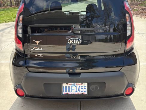 Used 2014 Kia Soul + w/ UVO w/Eservices Package image 5