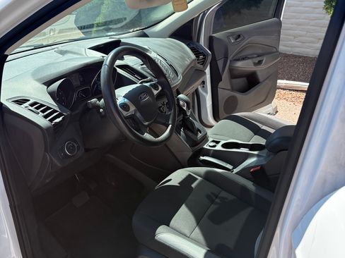 Used 2016 Ford Escape S FWD image 2
