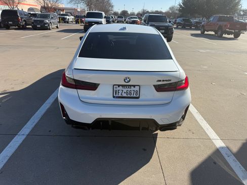 Used 2024 BMW M340i w/ Premium Package image 5