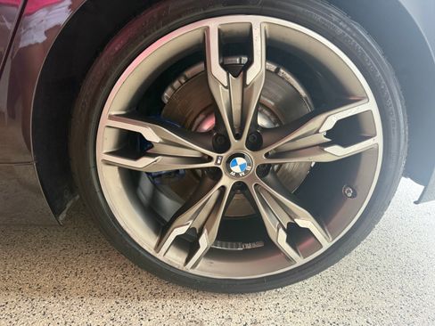Used 2020 BMW M550i xDrive w/ Dynamic Handling Package AWD/4WD image 11