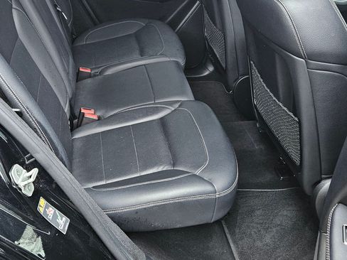 Used 2015 Mercedes-Benz ML 350 4MATIC image 18