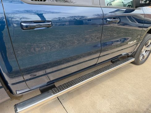 Used 2023 RAM 1500 Laramie image 11