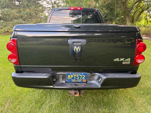 Used 2009 Dodge Ram 2500 Truck SLT w/ Sport Group AWD/4WD image 8