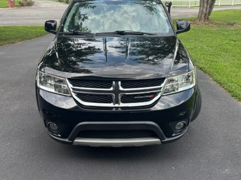Used 2015 Dodge Journey SXT w/ Flexible Seating Group FWD image 5