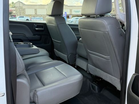 Used 2018 Chevrolet Silverado 1500 W/T w/ Trailering Package AWD/4WD image 13