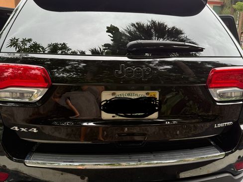 Used 2018 Jeep Grand Cherokee Limited w/ Trailer Tow Group IV image 14