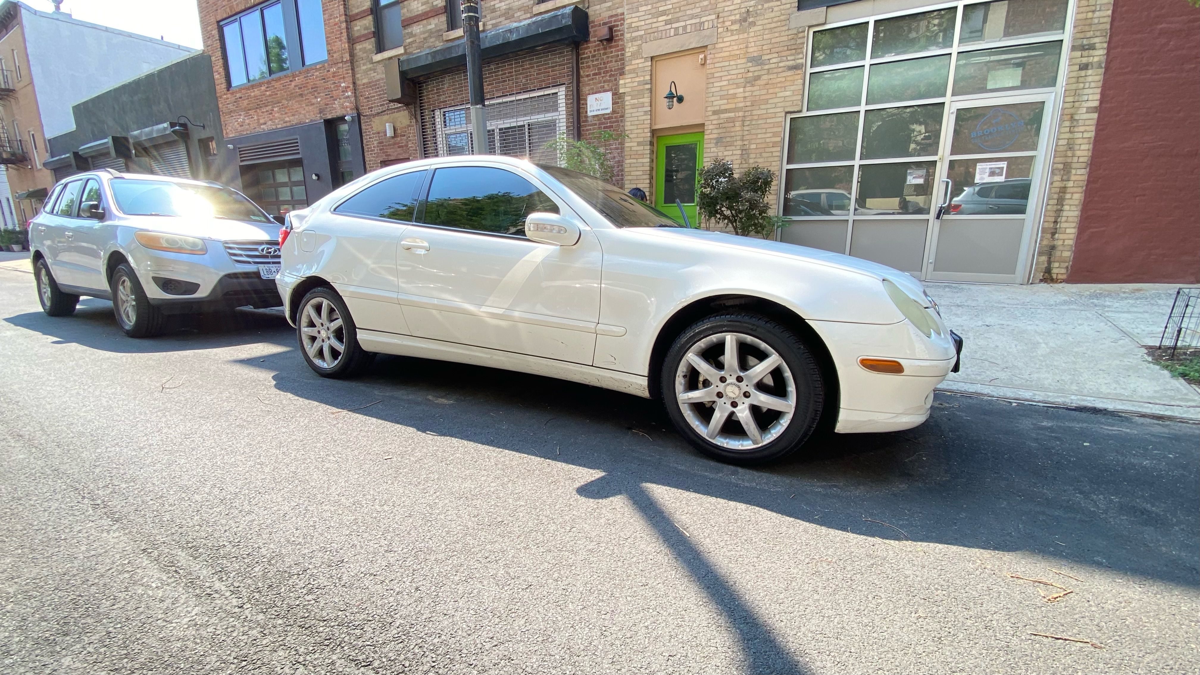 Used 2004 Mercedes-Benz C 230 Coupe image 20