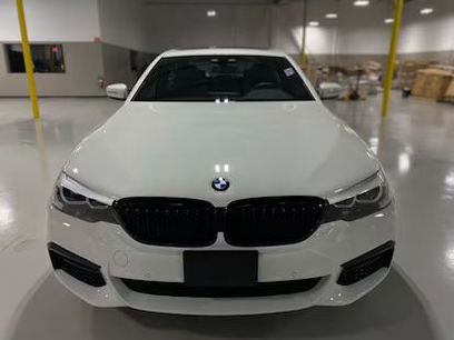 Used 2020 BMW 530e xDrive w/ M Sport Package