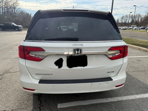 Used 2019 Honda Odyssey Elite image 5