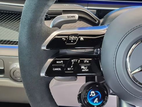 Used 2024 Mercedes-Benz GLE 63 AMG S image 12