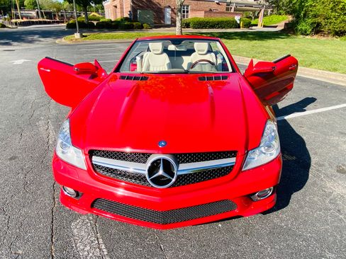Used 2009 Mercedes-Benz SL 550 image 18