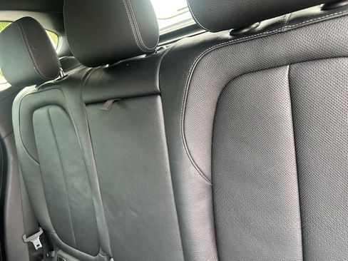 Used 2018 BMW X1 xDrive28i image 9