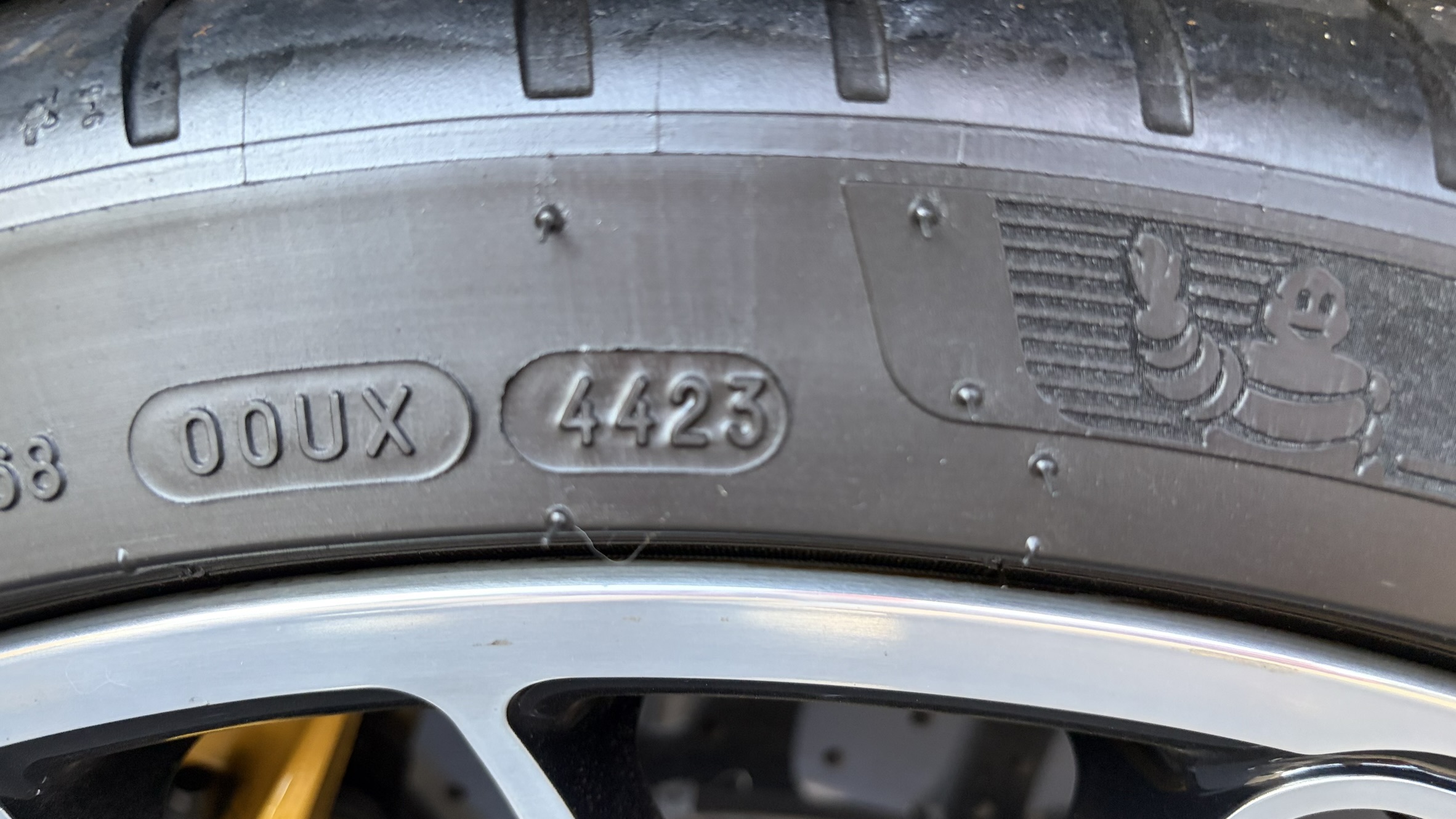 Used 2015 Porsche 911 Turbo S AWD/4WD image 16