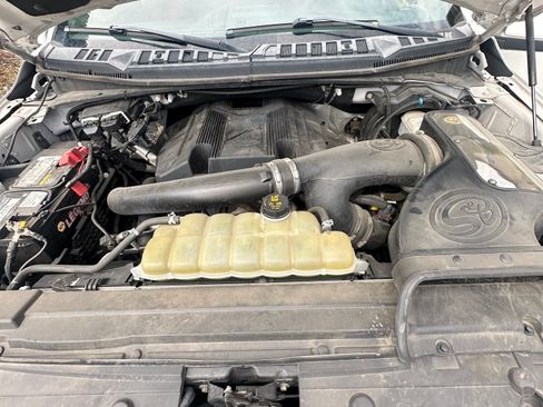 Used 2019 Ford F150 Lariat AWD/4WD image 10