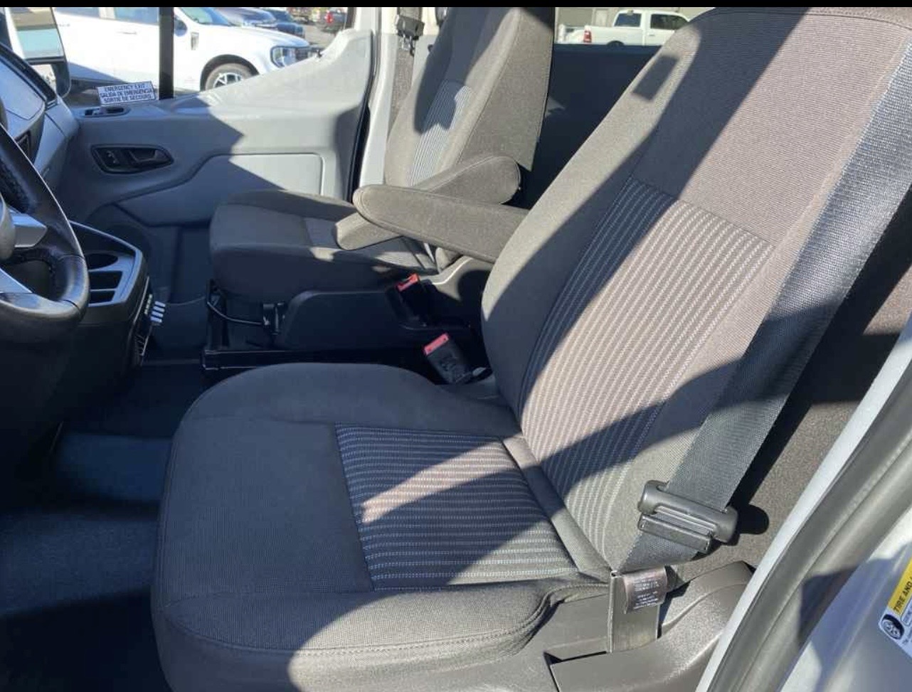 Used 2018 Ford Transit 350 XL RWD image 11