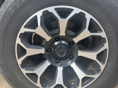 Used 2016 Toyota Tundra SR5 RWD image 12