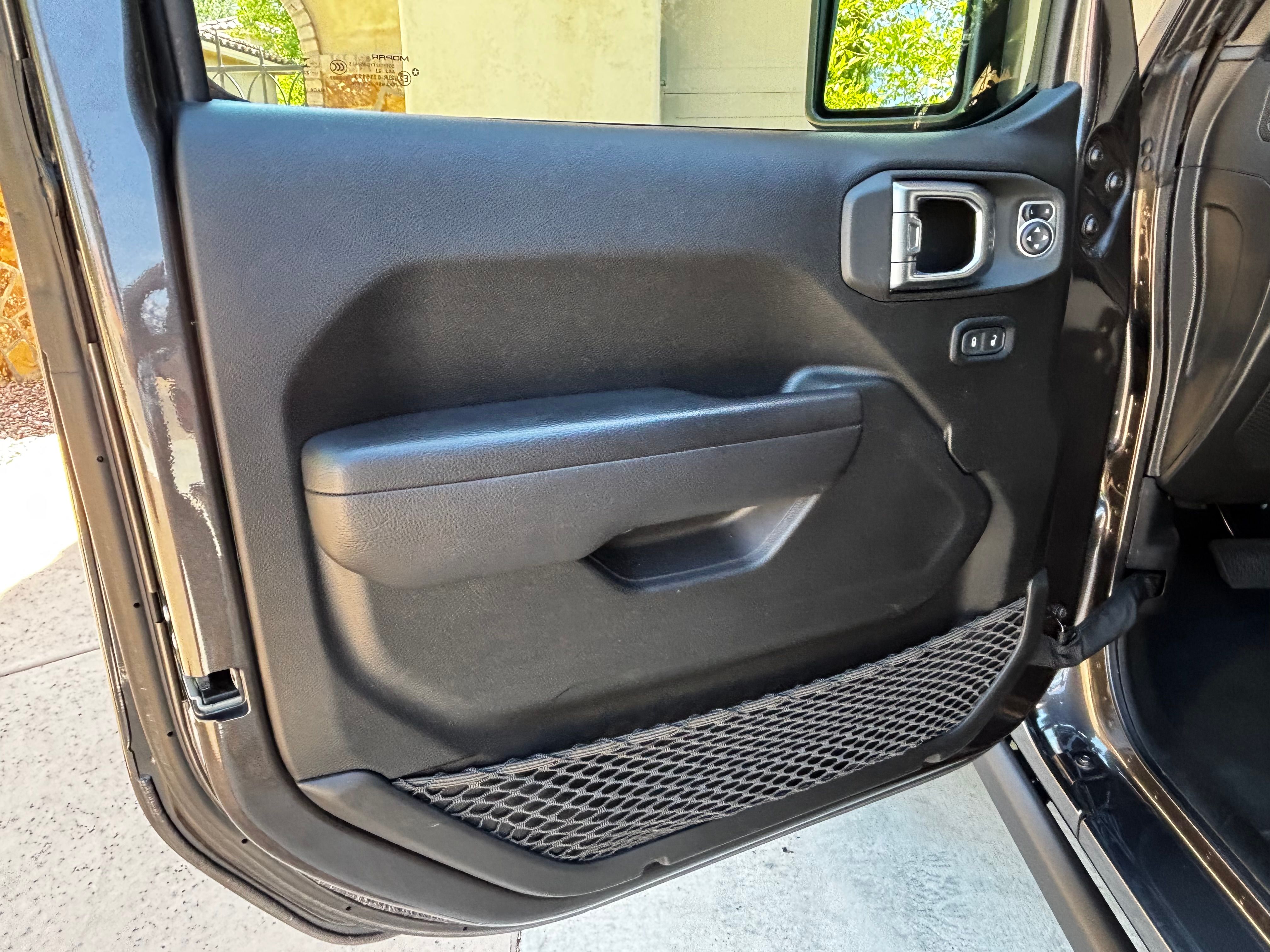 Used 2023 Jeep Wrangler Sport AWD/4WD image 9