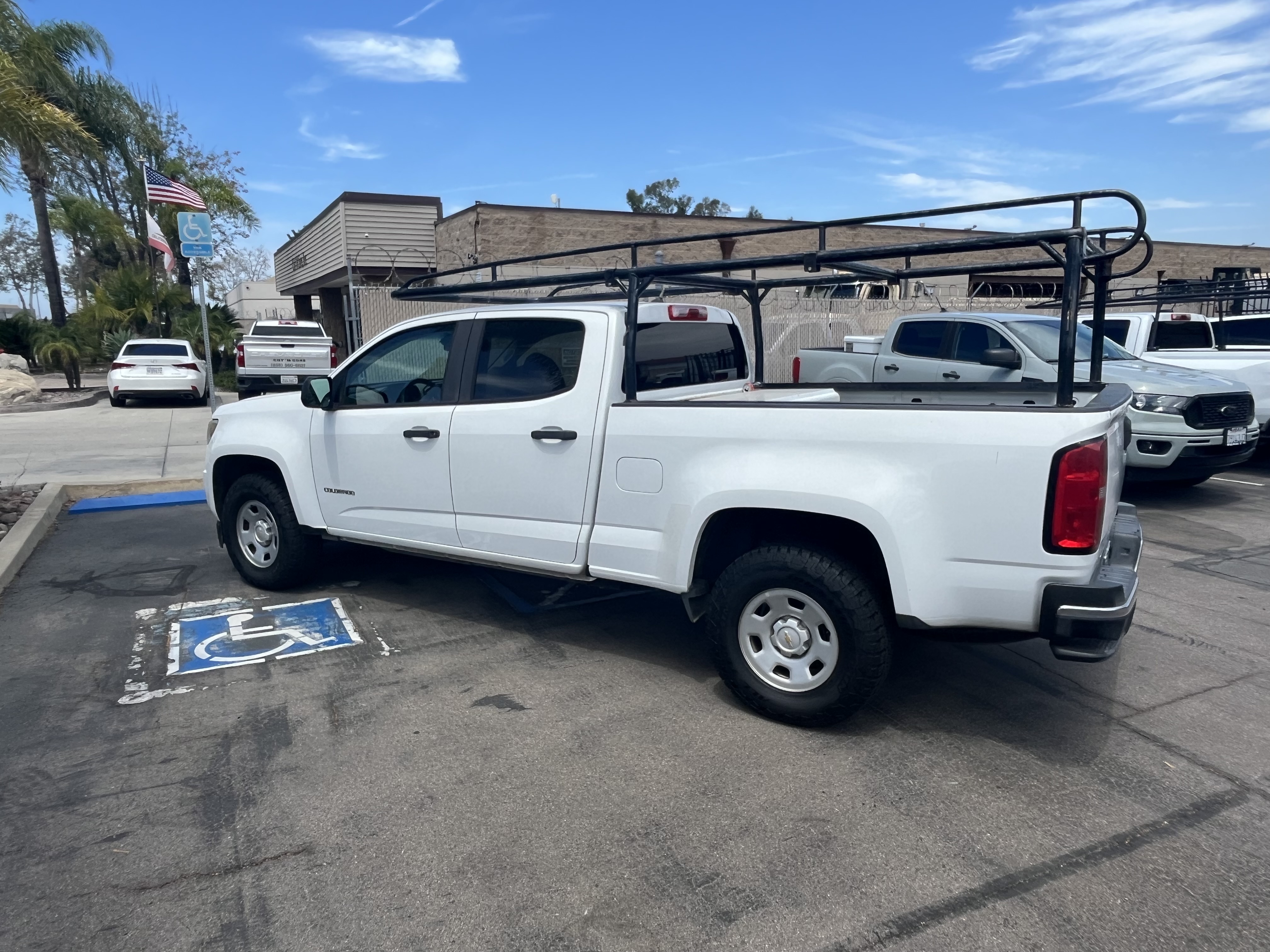 Used 2018 Chevrolet Colorado W/T w/ WT Convenience Package RWD image 2