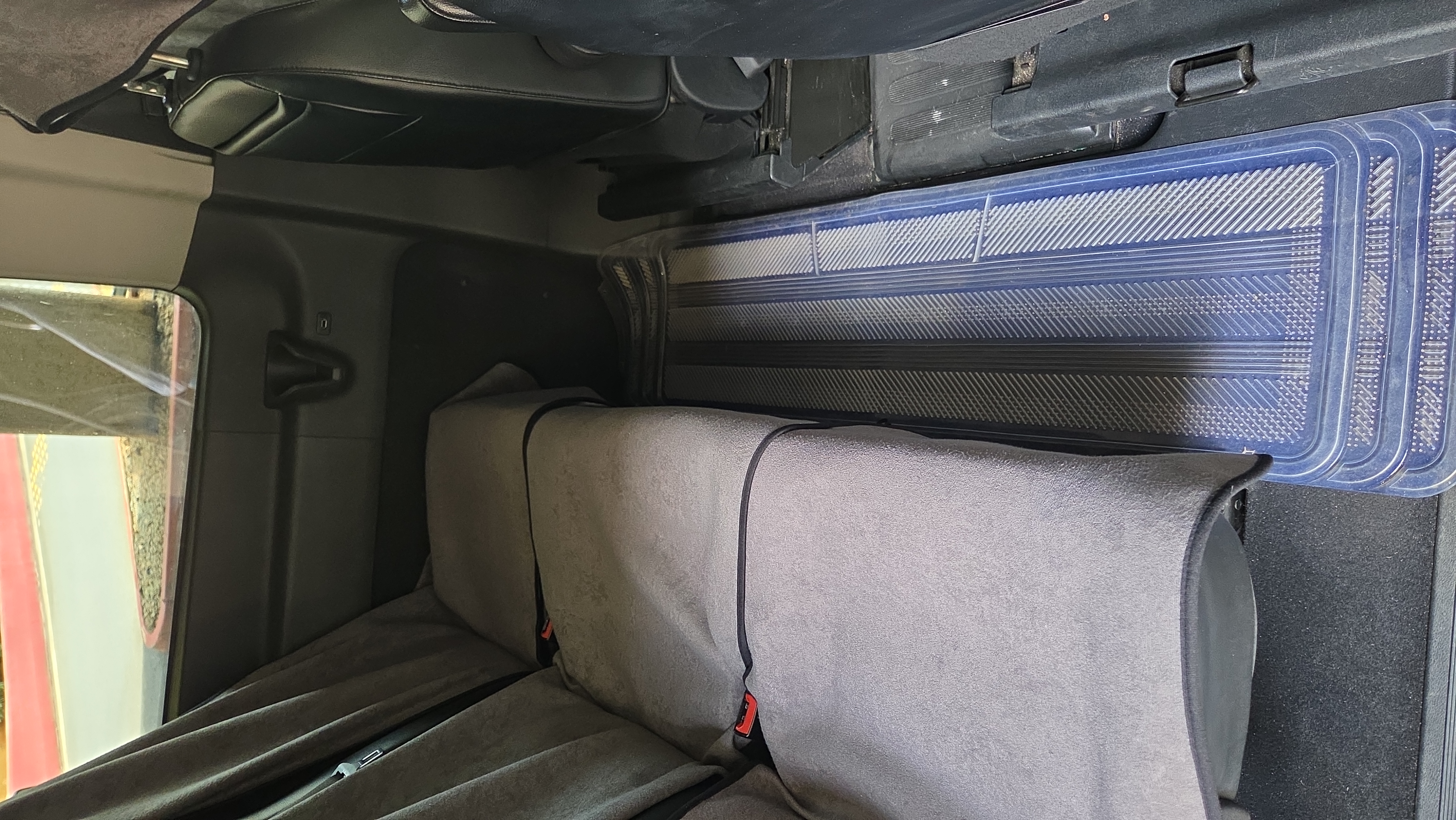 Used 2022 Ford Transit 350 XLT RWD image 16