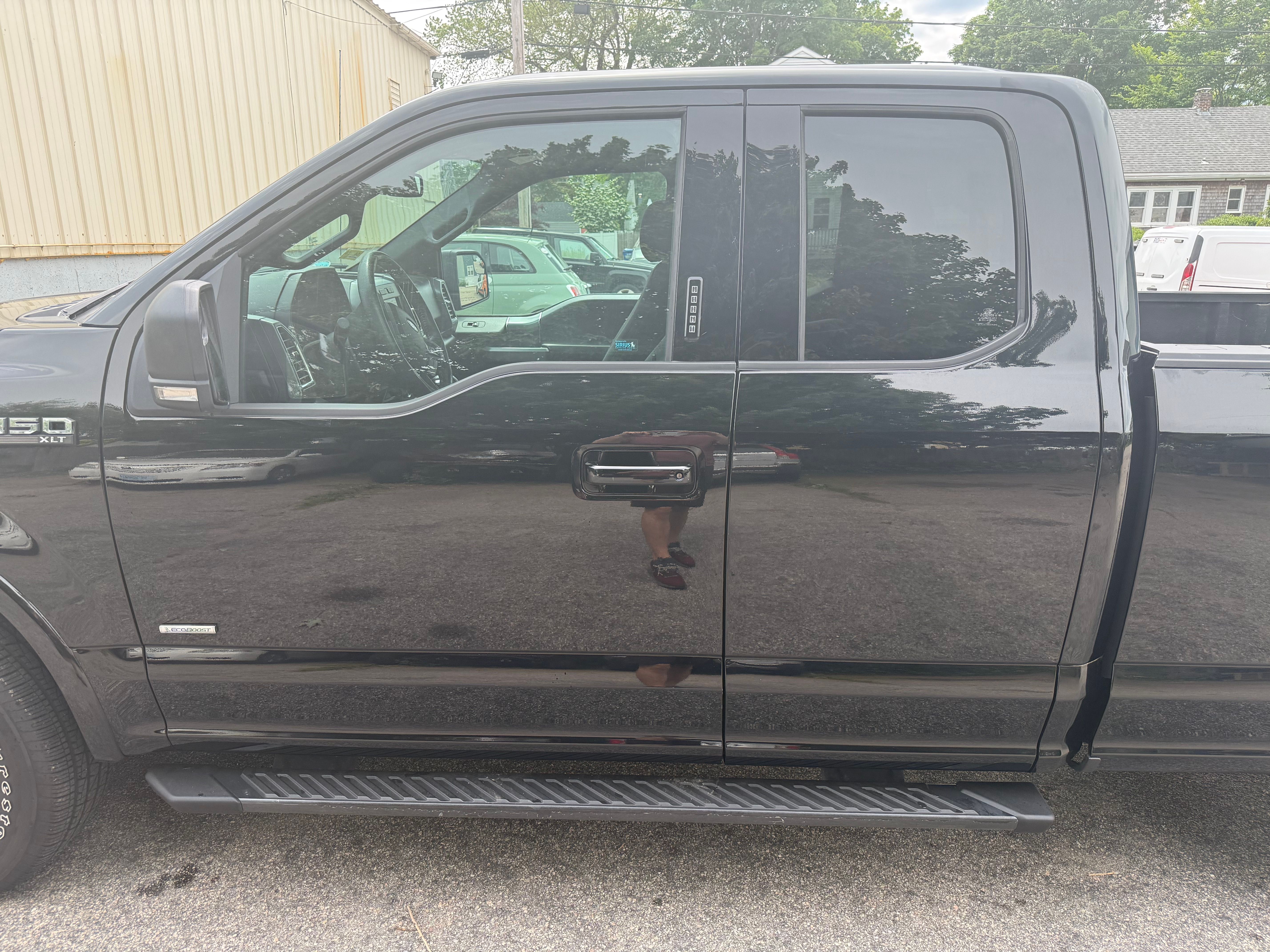 Used 2016 Ford F150 XLT w/ Equipment Group 302A Luxury AWD/4WD image 14