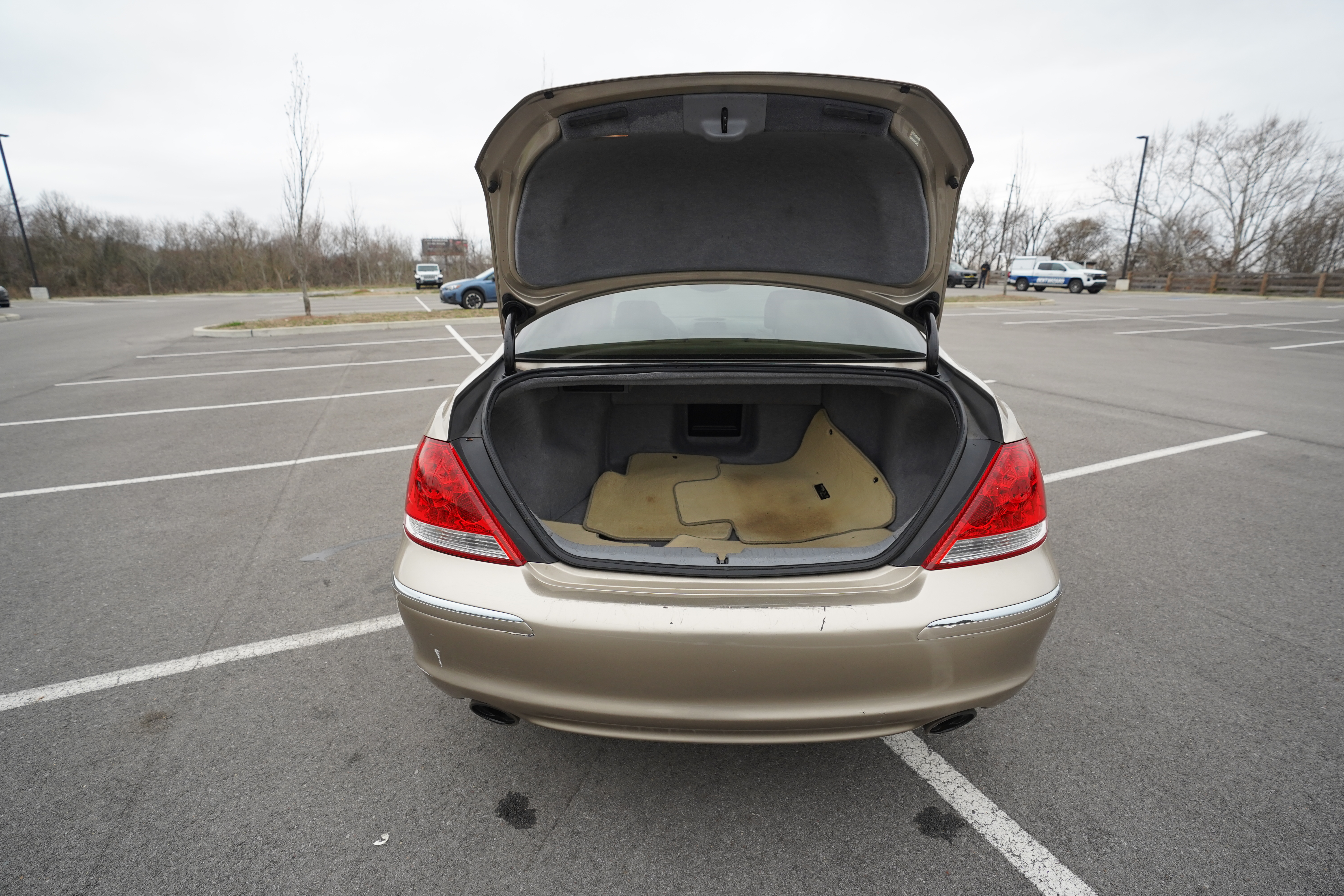 Used 2006 Acura RL AWD/4WD image 6