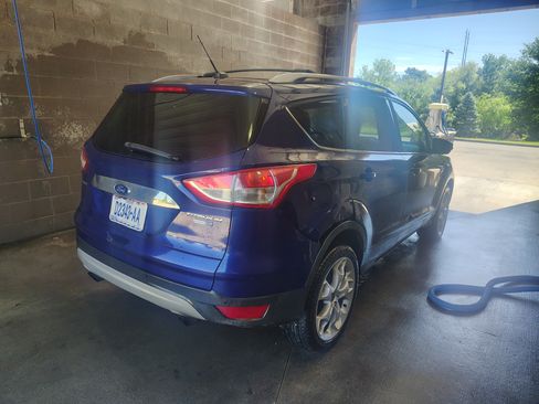 Used 2014 Ford Escape Titanium AWD/4WD image 5