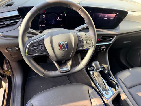 Used 2025 Buick Encore GX Sport Touring w/ Experience Buick Package image 10