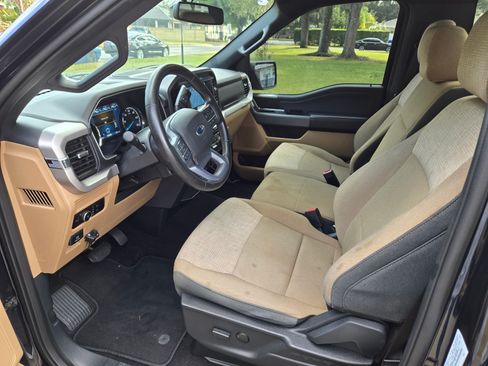 Used 2023 Ford F150 XLT image 13