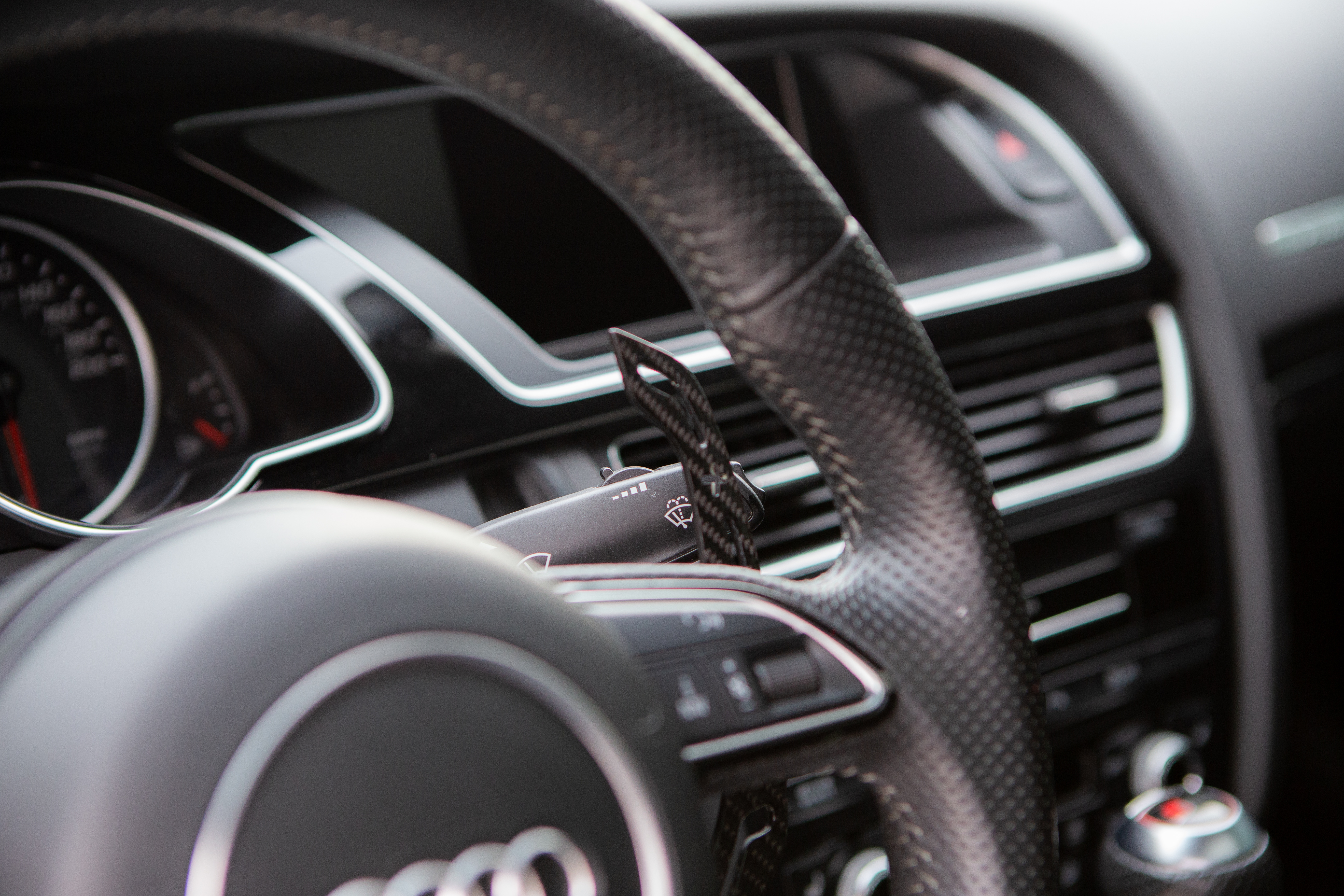 Used 2014 Audi RS 5 AWD/4WD image 22