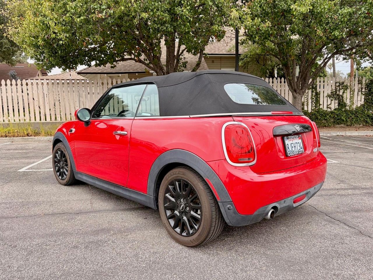 Used 2019 MINI Cooper Convertible w/ Signature Upholstery Package FWD image 6