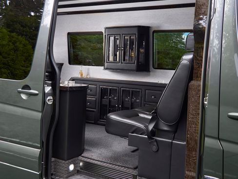 Used 2012 Mercedes-Benz Sprinter 2500 image 6