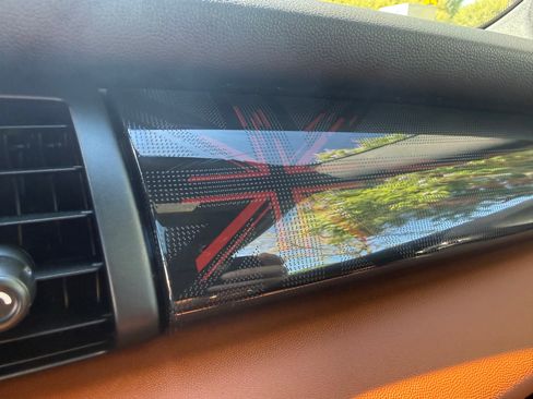 Used 2019 MINI Cooper 2-Door Hardtop w/ Storage Package FWD image 17