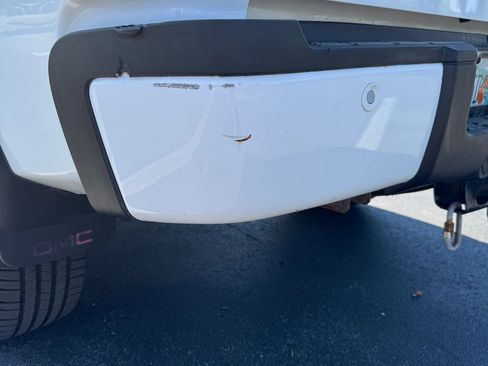 Used 2014 GMC Sierra 2500 Denali w/ Suspension Package, Off-Road image 25