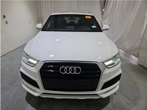 Used 2018 Audi Q3 2.0T Premium image 2