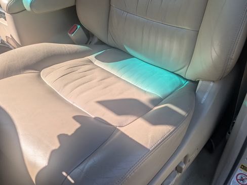 Used 2006 Lexus LX 470 4WD image 20