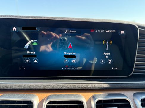 Used 2021 Mercedes-Benz GLE 350 4MATIC image 16