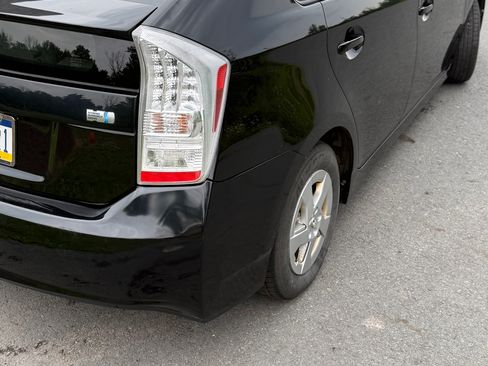 Used 2010 Toyota Prius Three FWD image 8